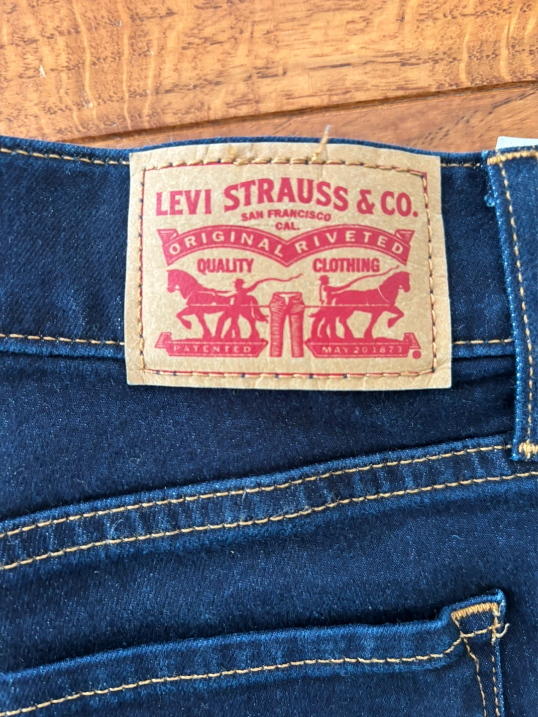 Levi's 311 Shaping Skinny Jeans - Size 28 - photo 2