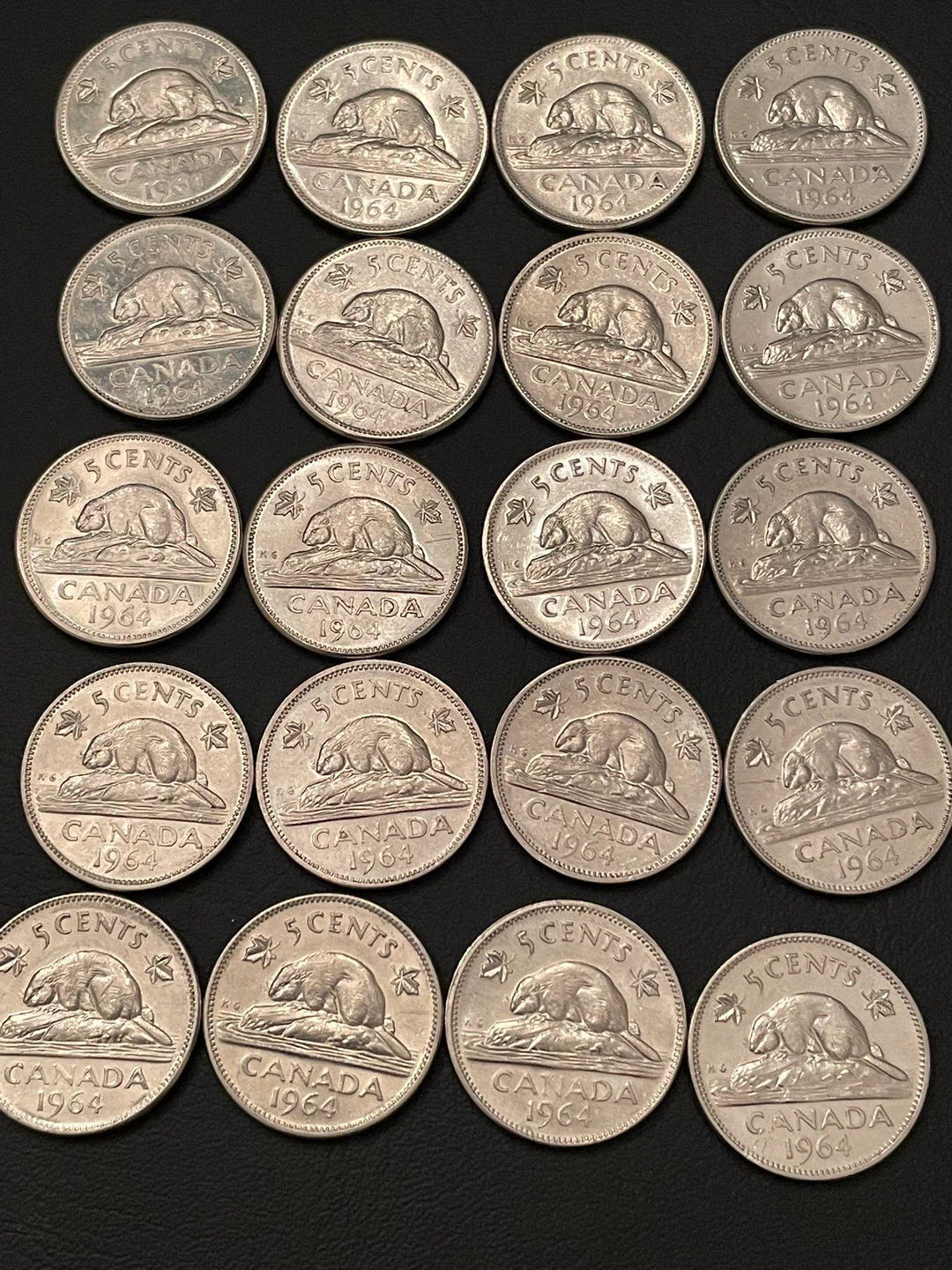 Vintage 1964 Canadian 5 Cent Coins - photo 2