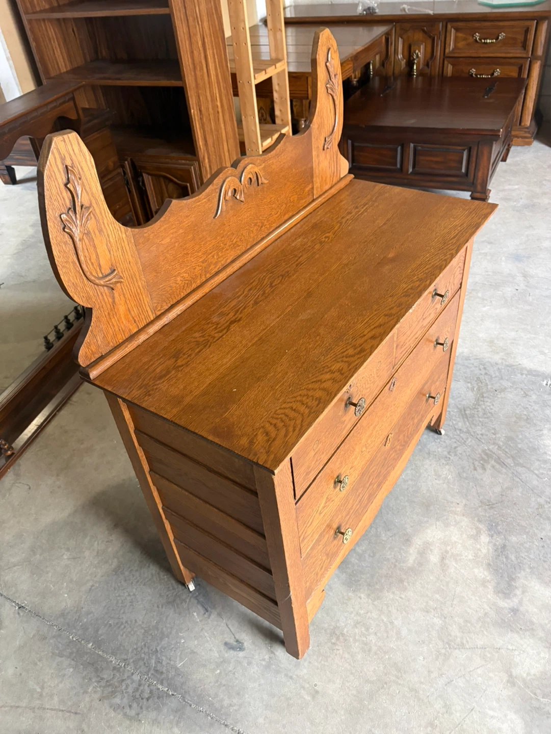Free delivery used Antique Oak Dresser - photo 4