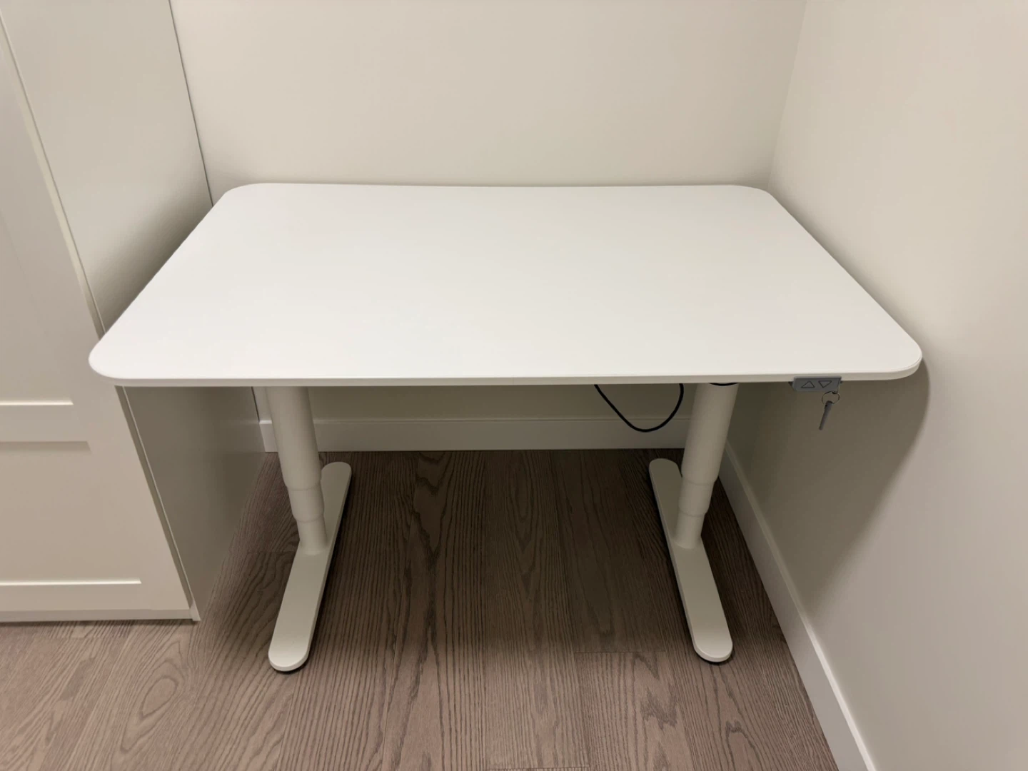 Wide Sit/Stand desk - photo 4