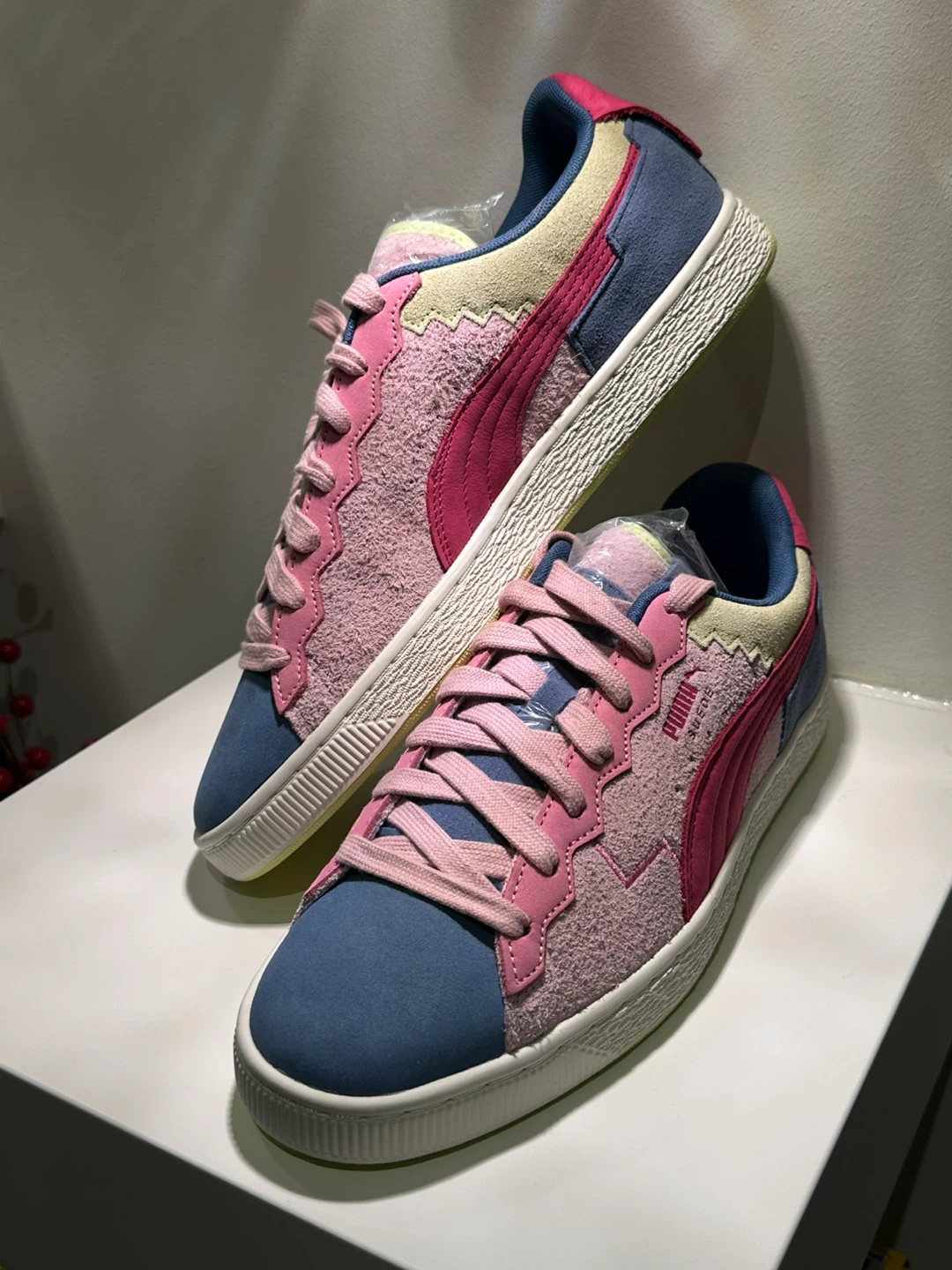 Puma Suede Squid Game Netflix Sneakers - photo 2
