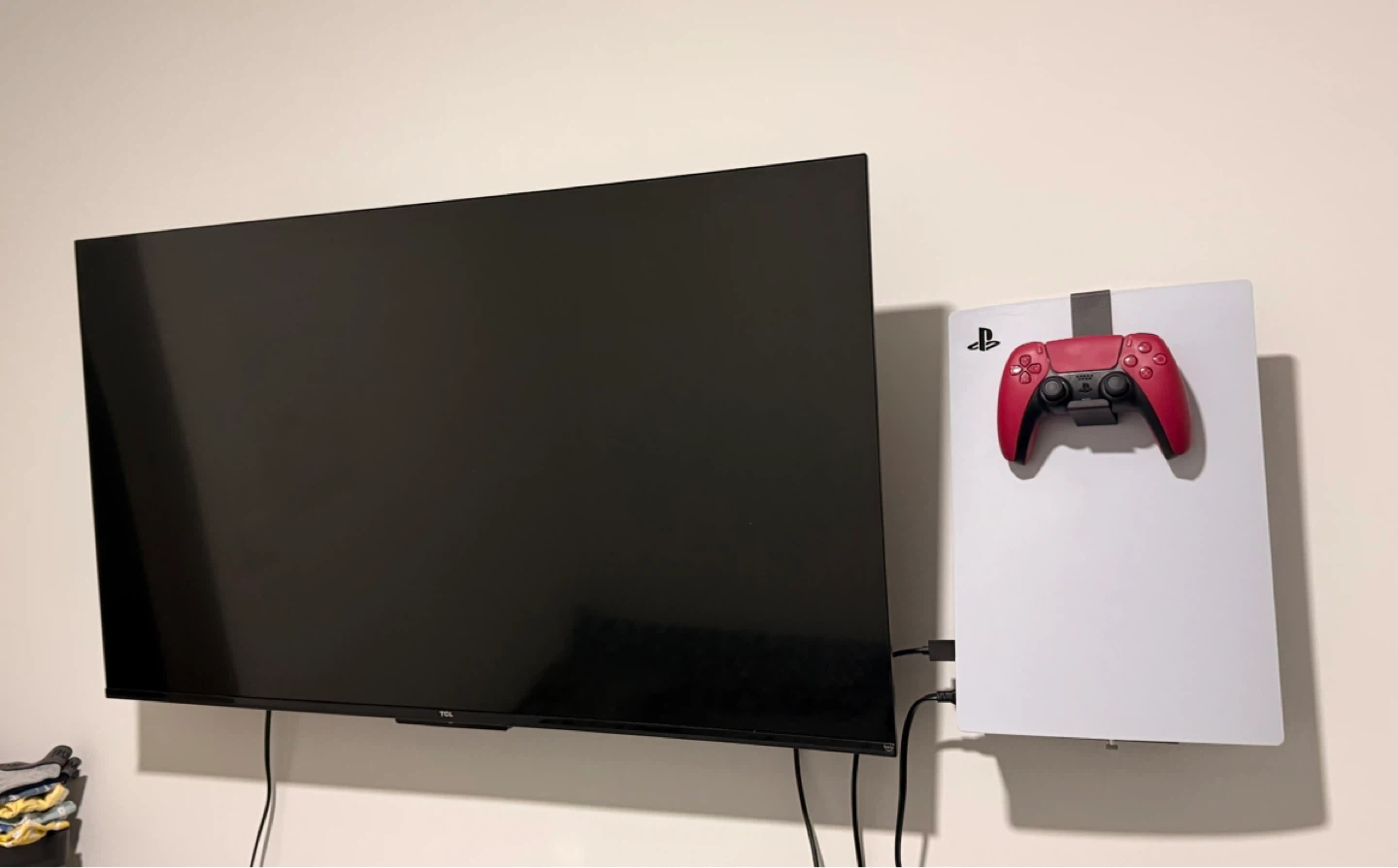 Ps5 and TCL 43 gaming tv 120hz dolby