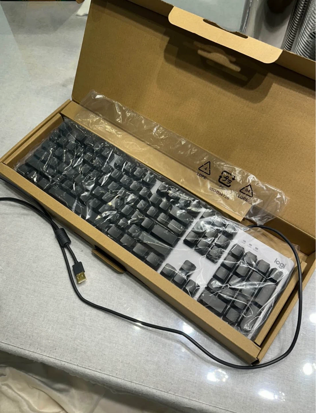 Logitech K845 Mechanical Keyboard (Open Box) - photo 2