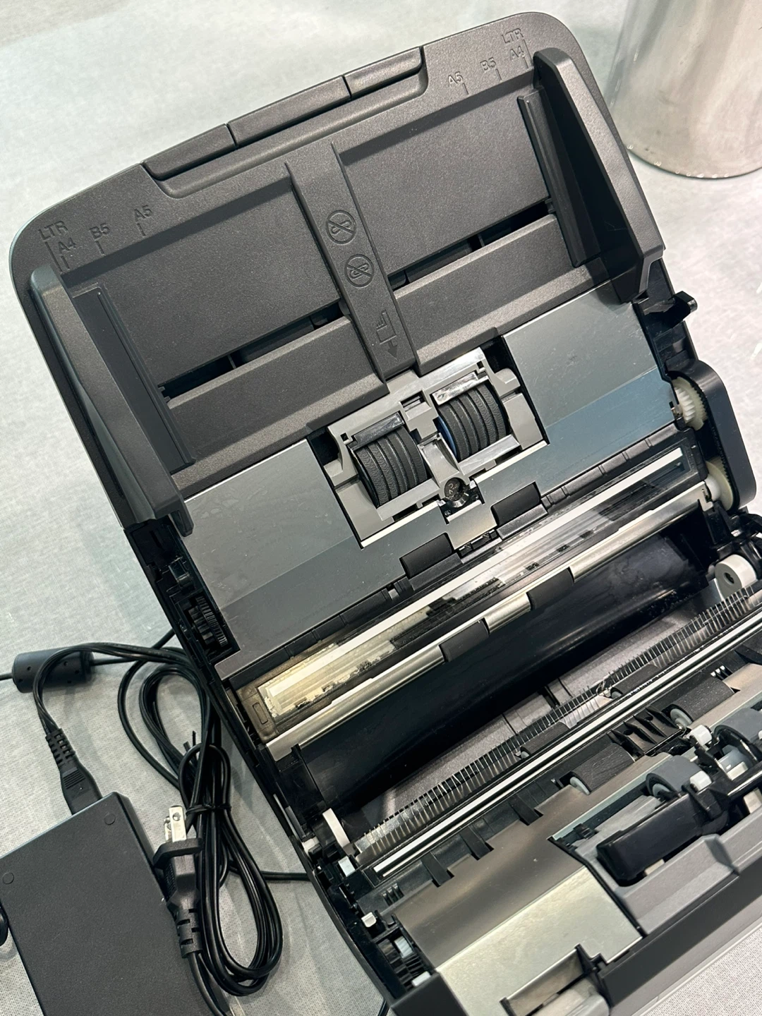Canon imageFORMULA DR-M160II Document Scanner - photo 5