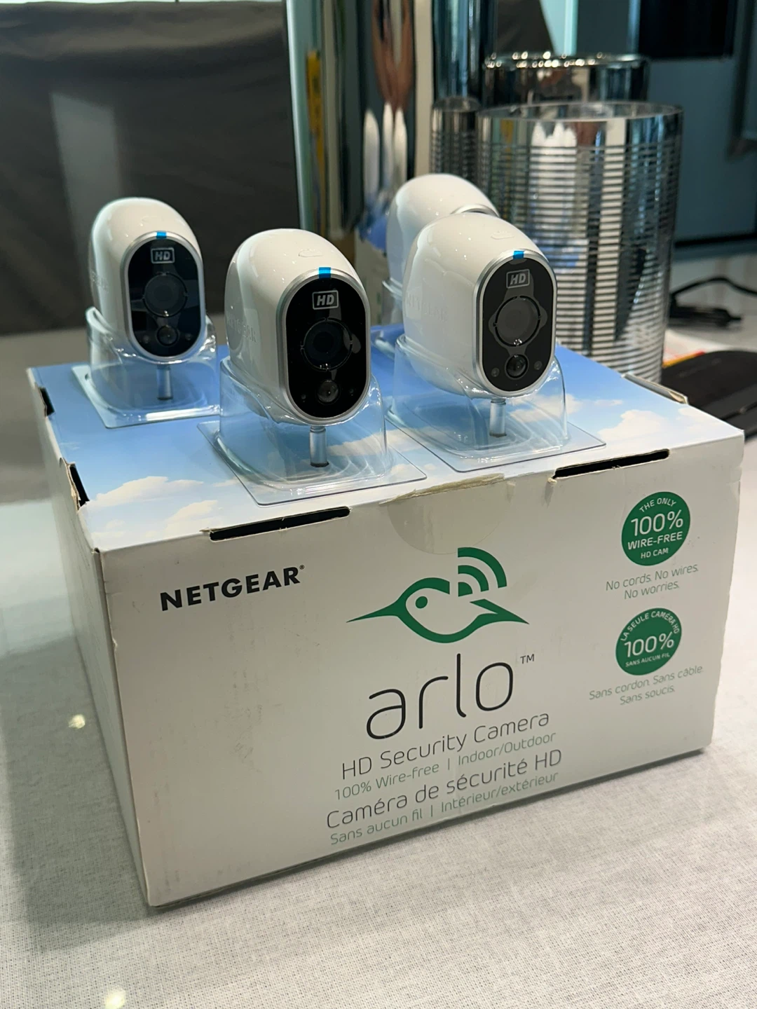 Netgear Arlo VMS3430 HD Security Cameras x 4 Indoor/Outdoor - photo 2