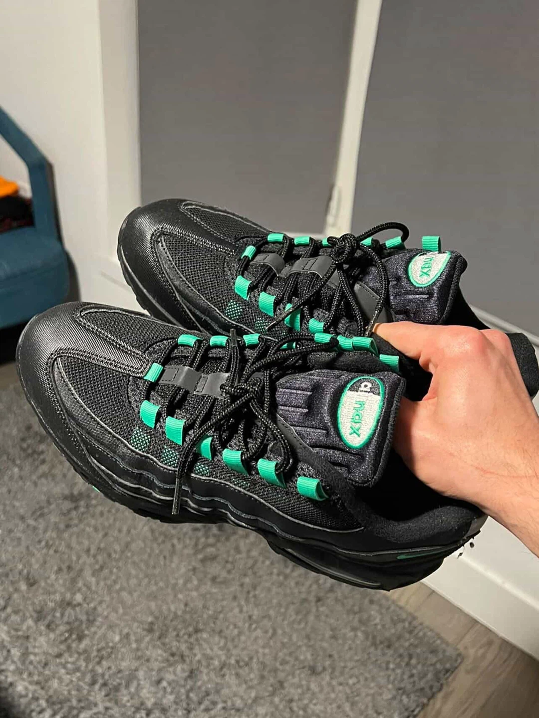 Nike Air Max 95 Green Shock Sneakers - photo 2