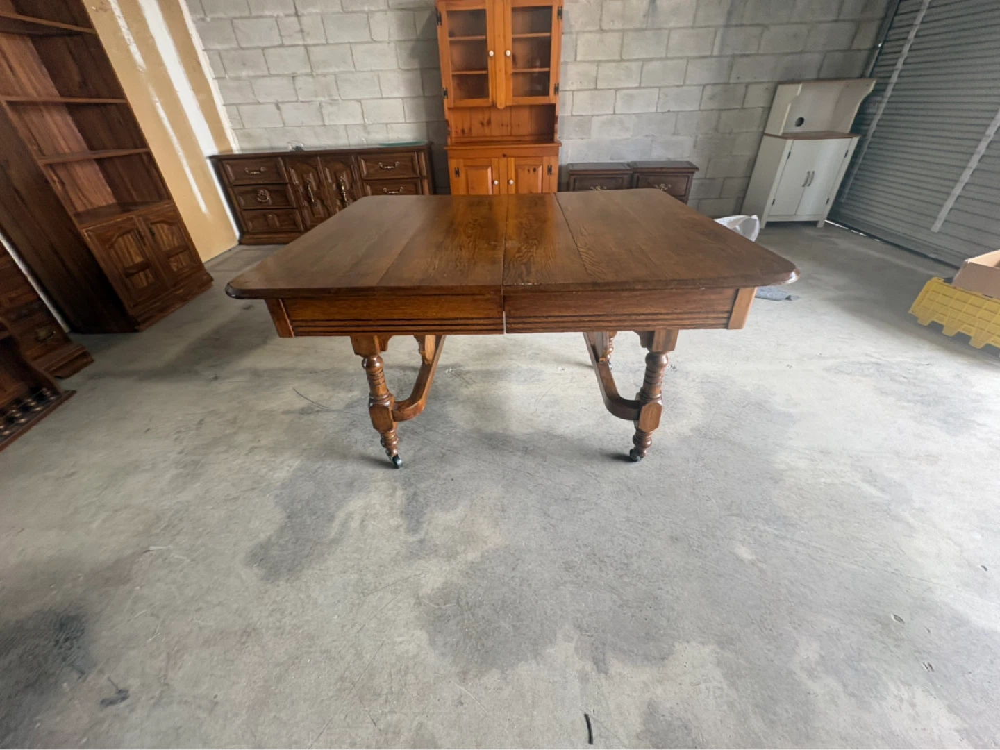 Free delivery used Antique Oak Dining Table - photo 4