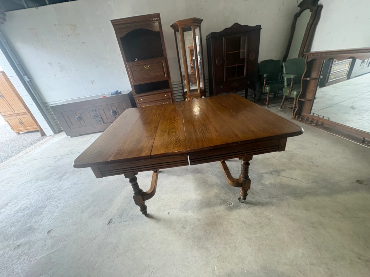 Free delivery used Antique Oak Dining Table - photo 3