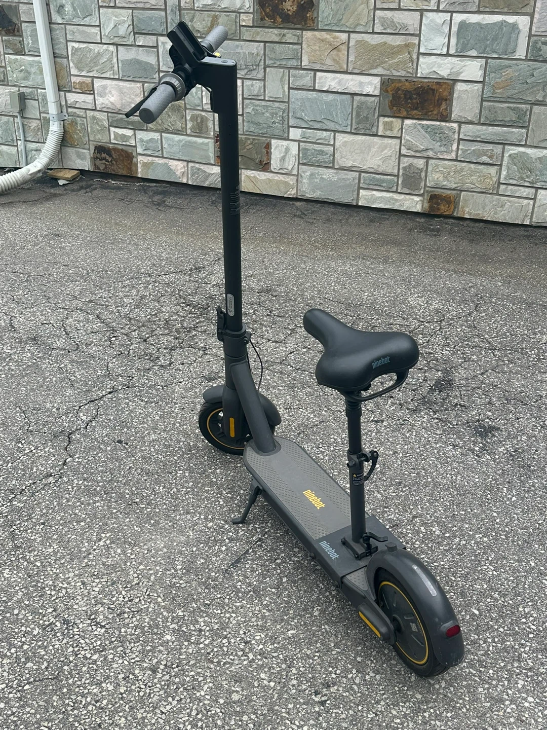 Ninebot G30 Max Electric Scooter with Seat - photo 3