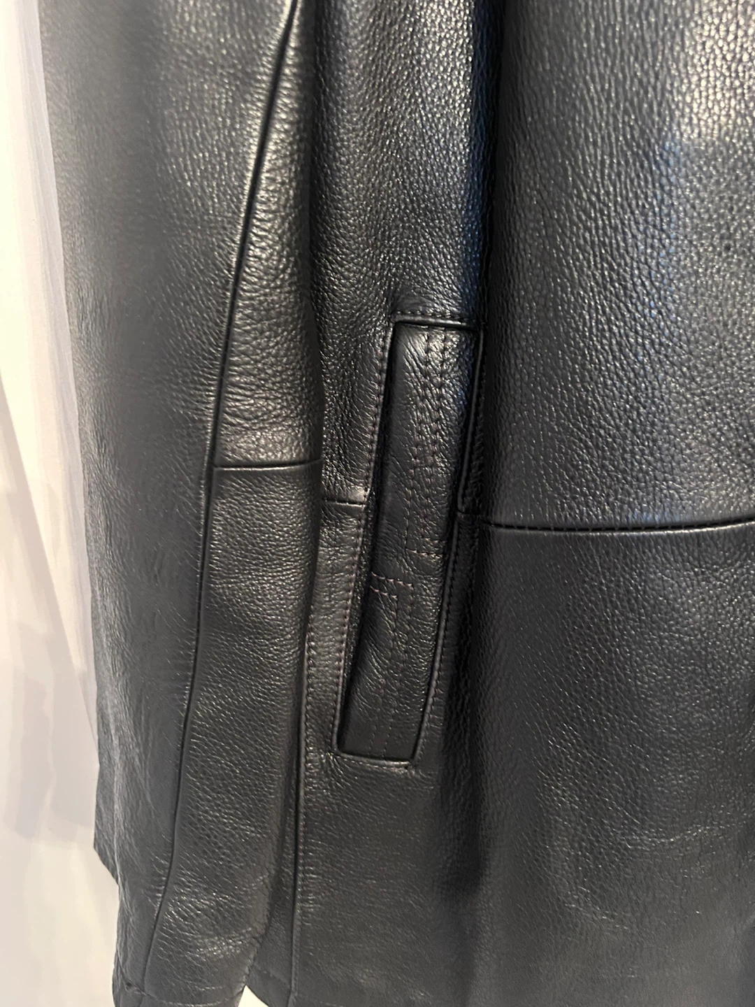 Danier Black Leather Jacket - Size L - photo 4