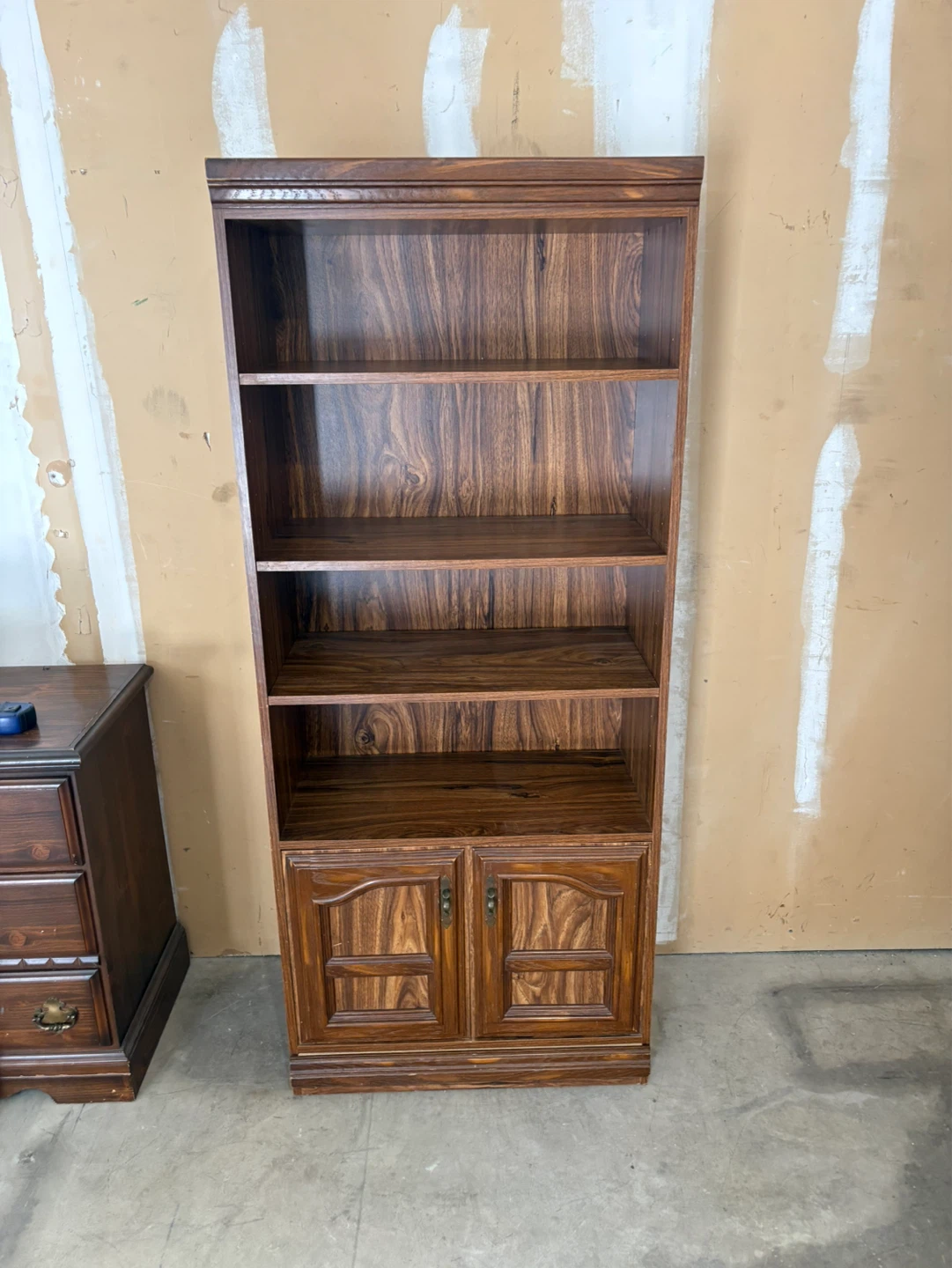 Free delivery used Wooden Bookcase