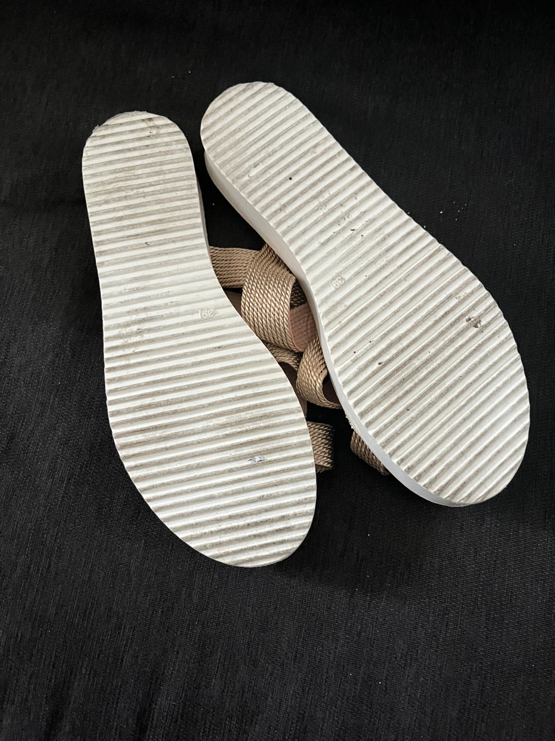DIVITA Gold Rope Strap Platform Sandals - photo 4