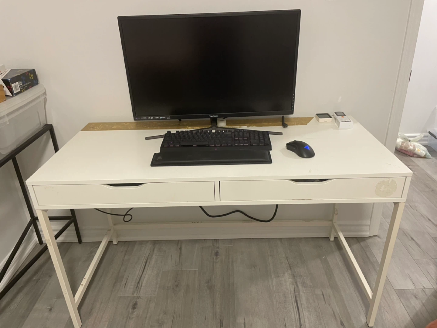 White IKEA Desk - photo 2