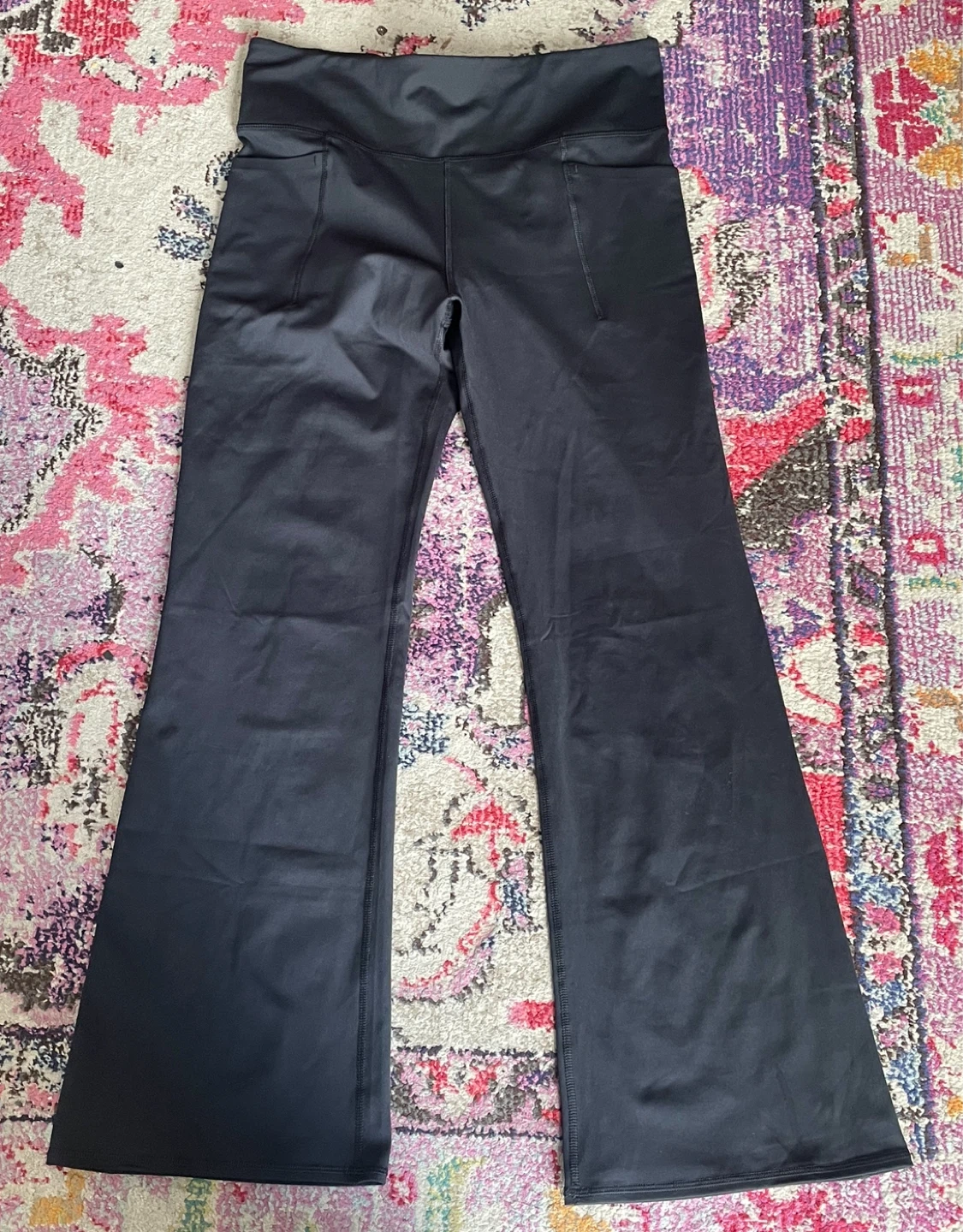 GapFit Black Flare Leggings Size L