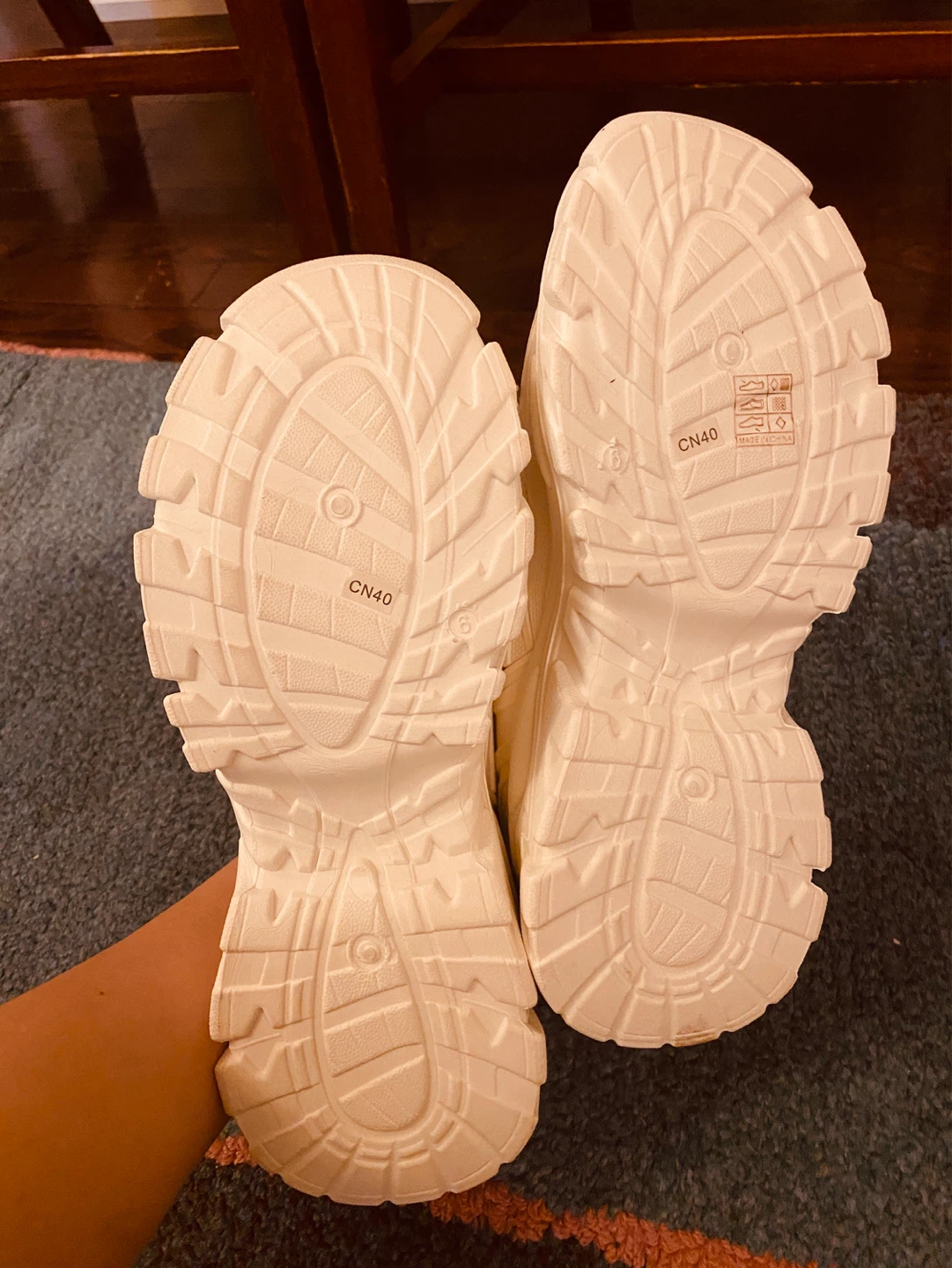 Cream Sneakers Size CN40 - photo 3