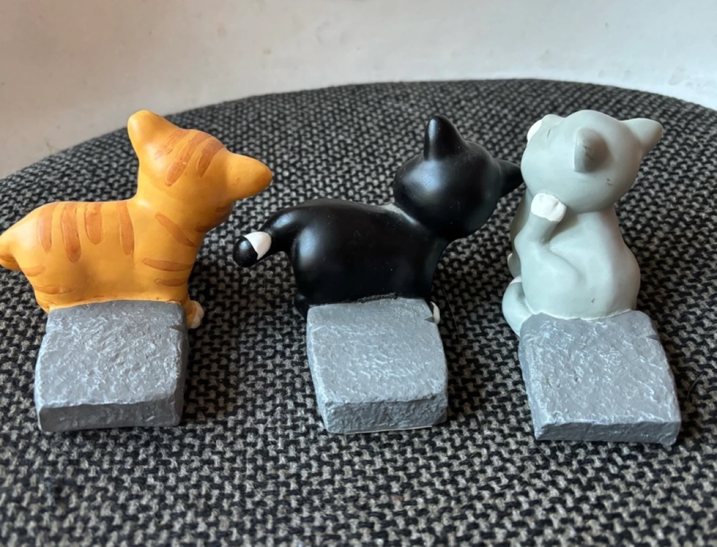 Set of 3 Cat Plant Pot Risers - photo 3