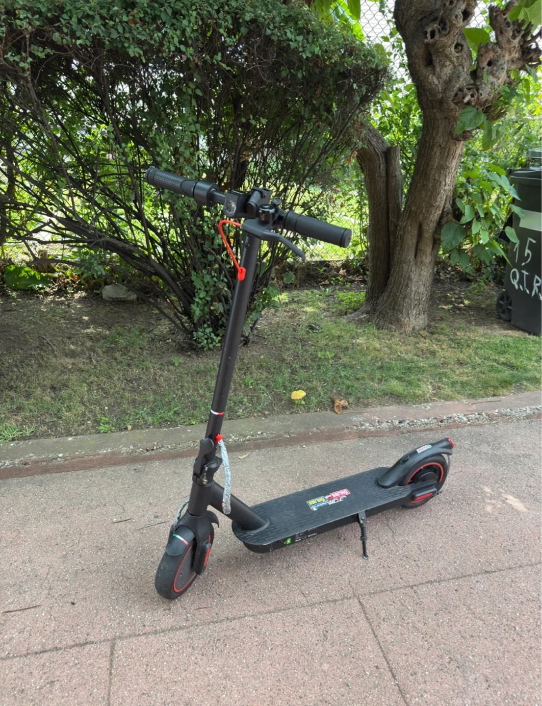 E scooter