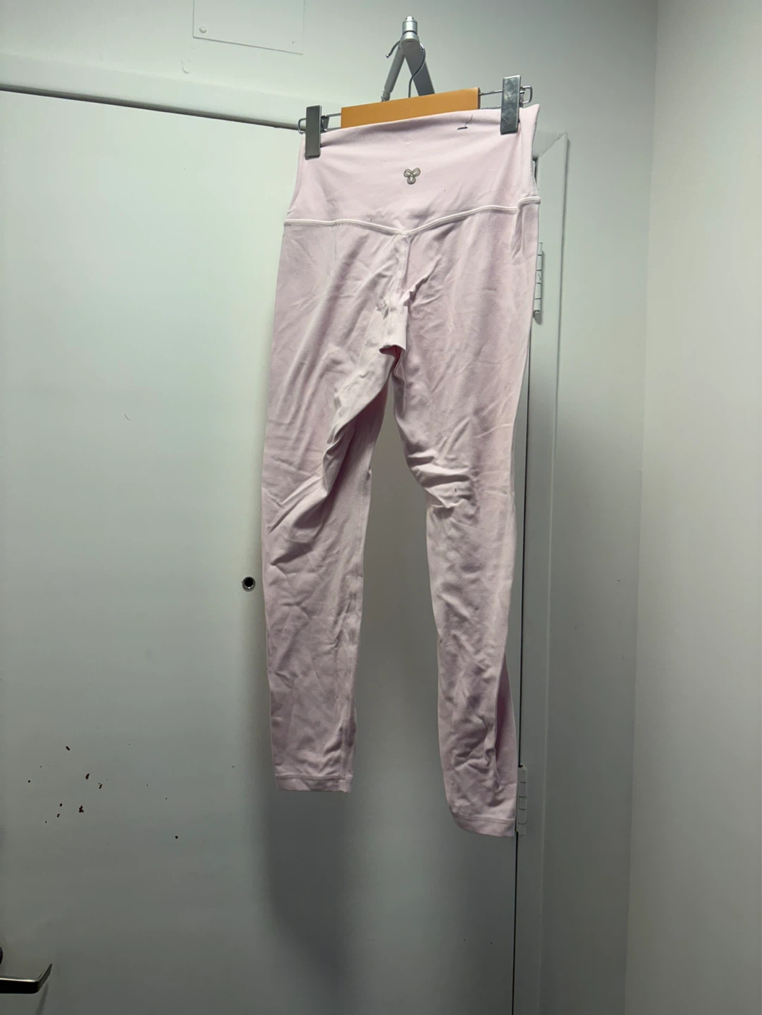 Pink TNA Leggings