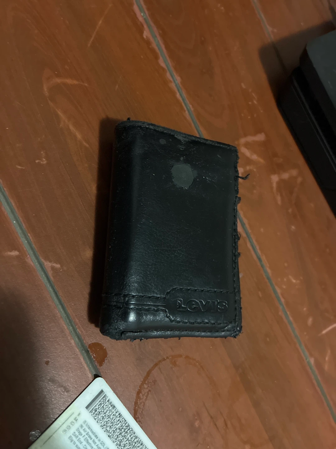 Levi's black leather bifold wallet
