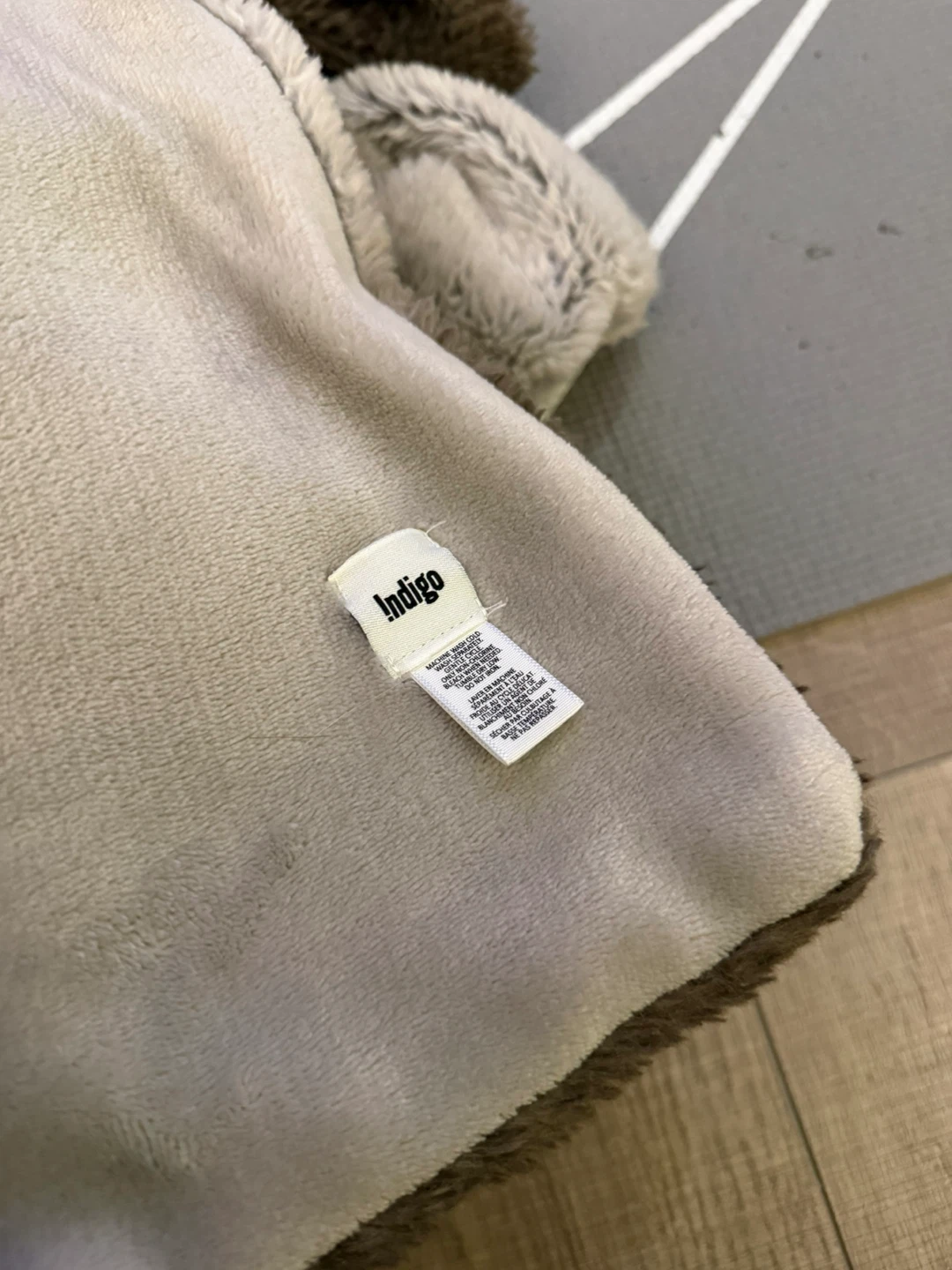 Indigo Plush Throw Blanket - photo 3