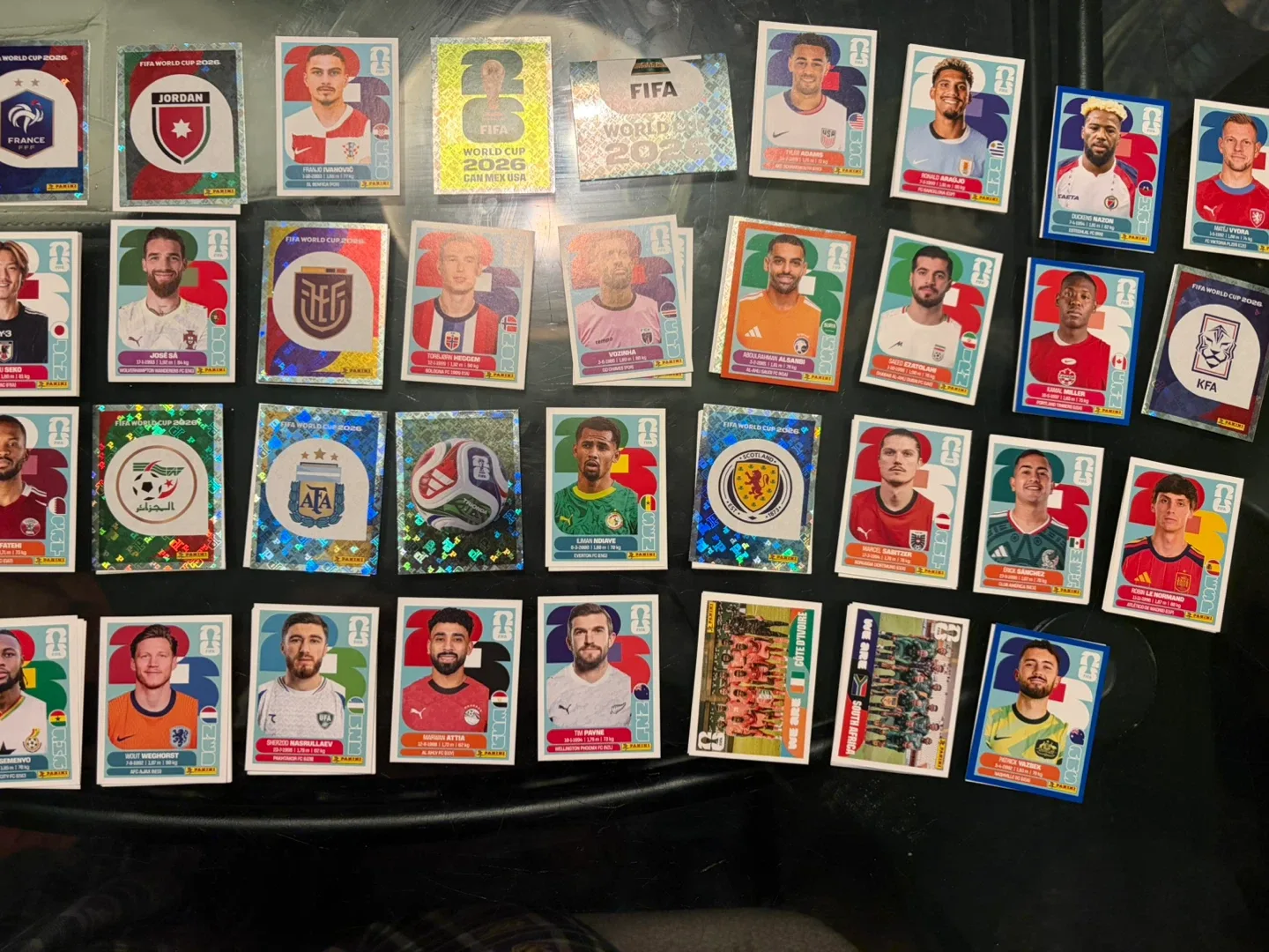 137 Fifa World Cup stickers - photo 3