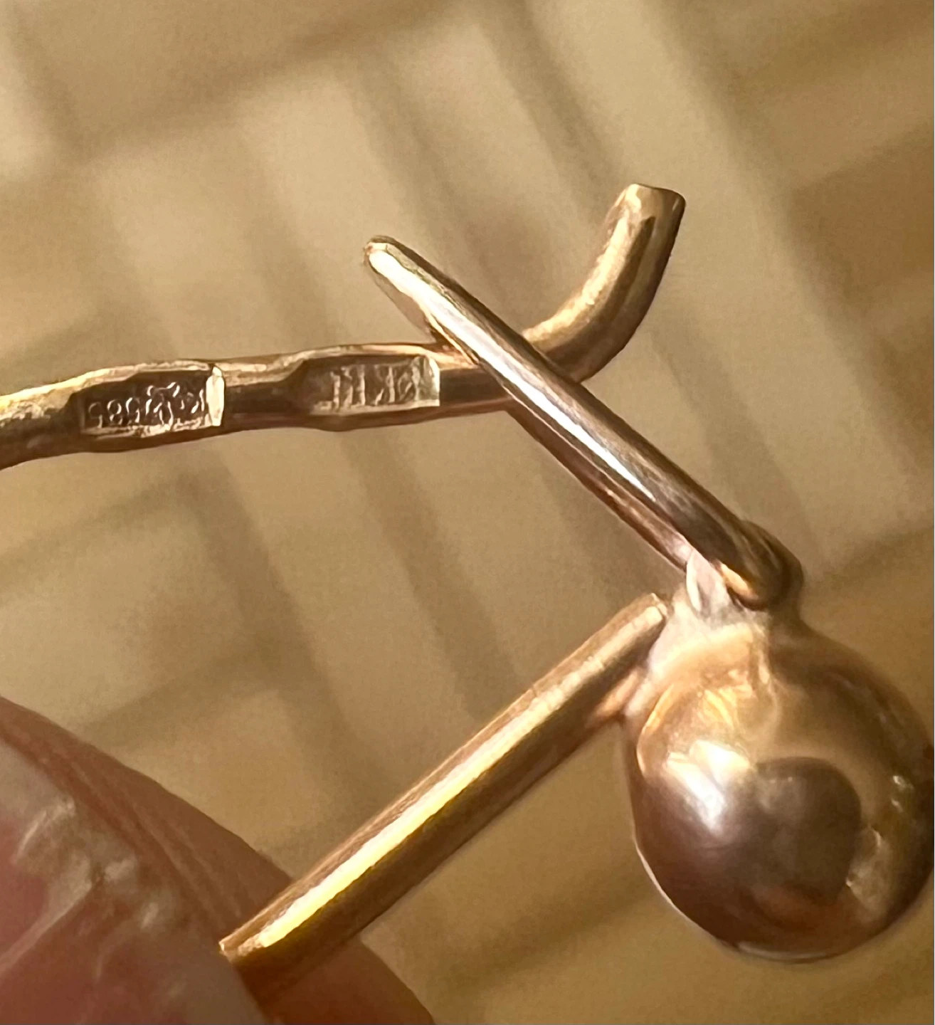 Vintage 583/14K Gold Earrings – Real Gold - photo 3