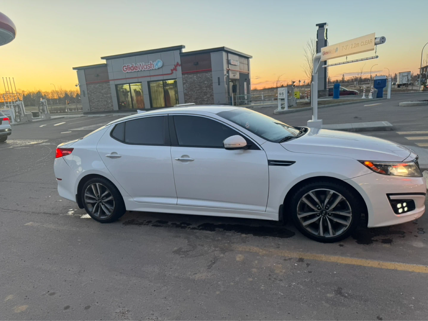 White Kia Optima - photo 3
