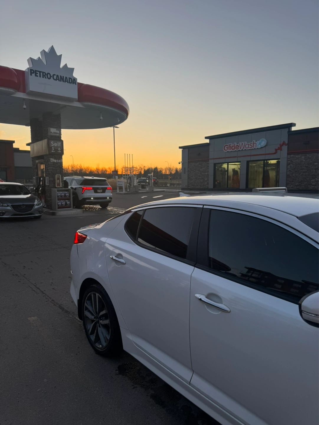 White Kia Optima - photo 4