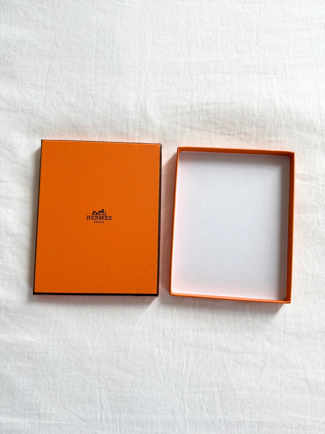 Hermès Paris Orange Gift Box with Ribbon - photo 2