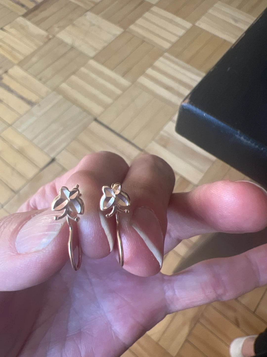 Vintage 583 Gold Butterfly Earrings – Real Gold - photo 4