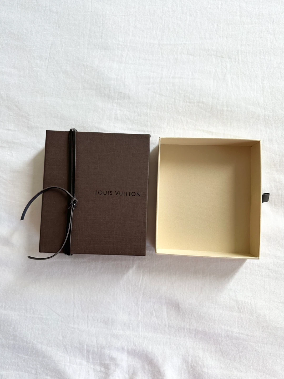 Louis Vuitton Gift Box with Dust Bag and Envelope - photo 3