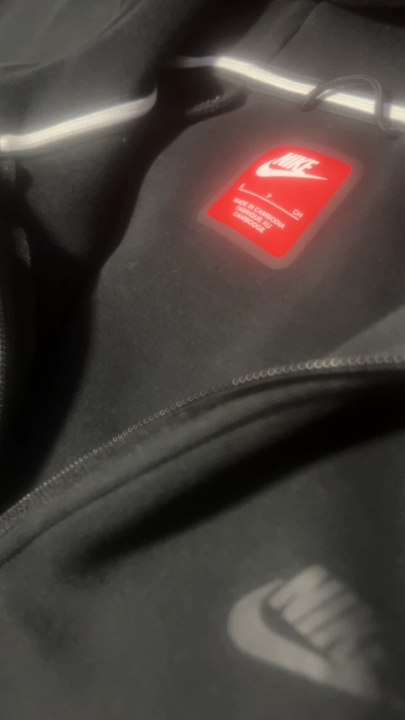 Nike Tech Fleece Full Zip Hoodie - photo 3