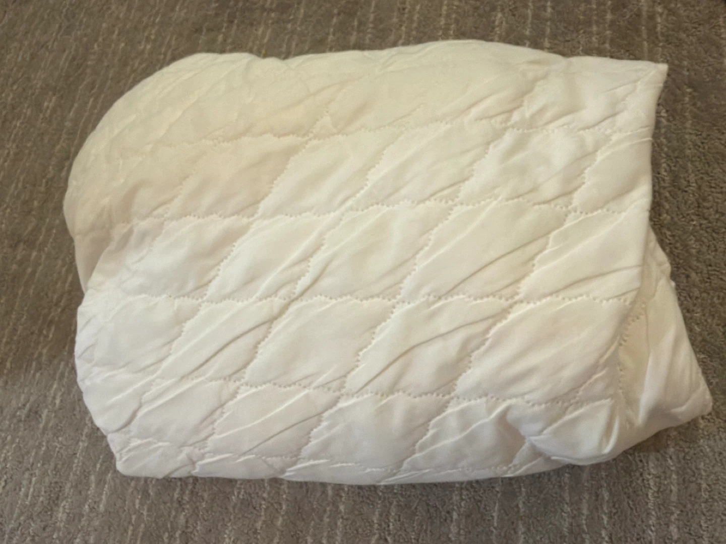 White Quilted  mattress Protector king