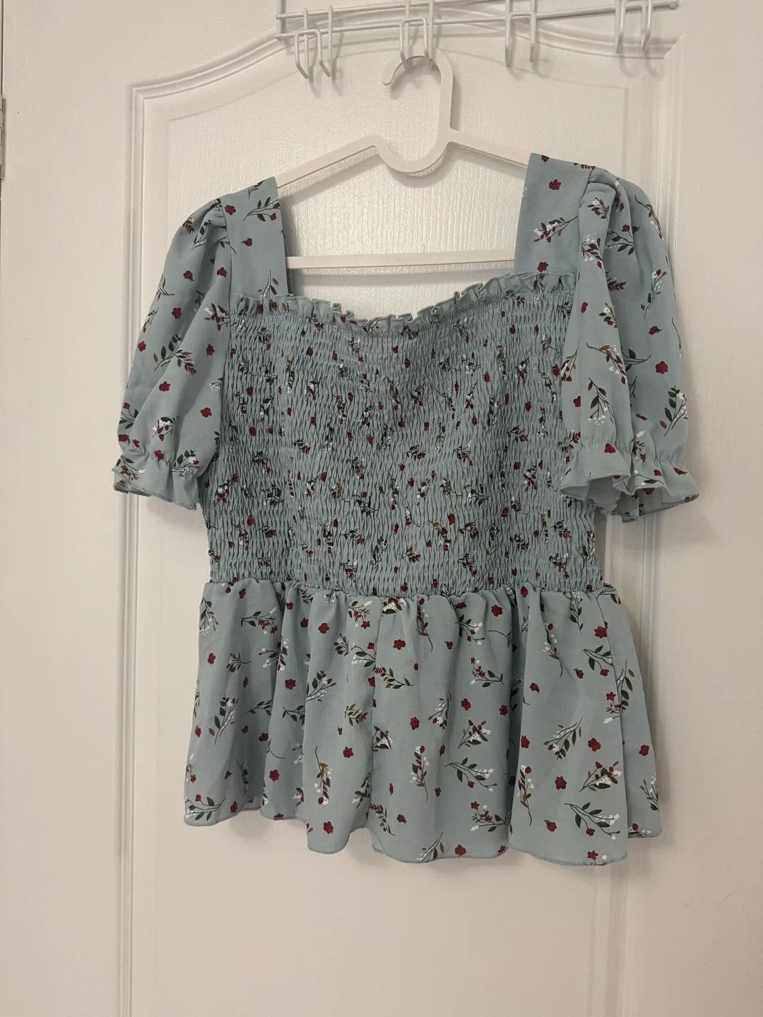 New Women's Tops - photo 4