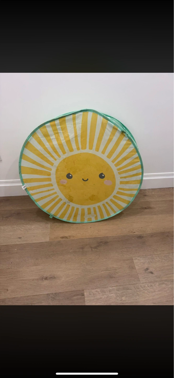 Pop-Up Play Tent with Sun Design - photo 2