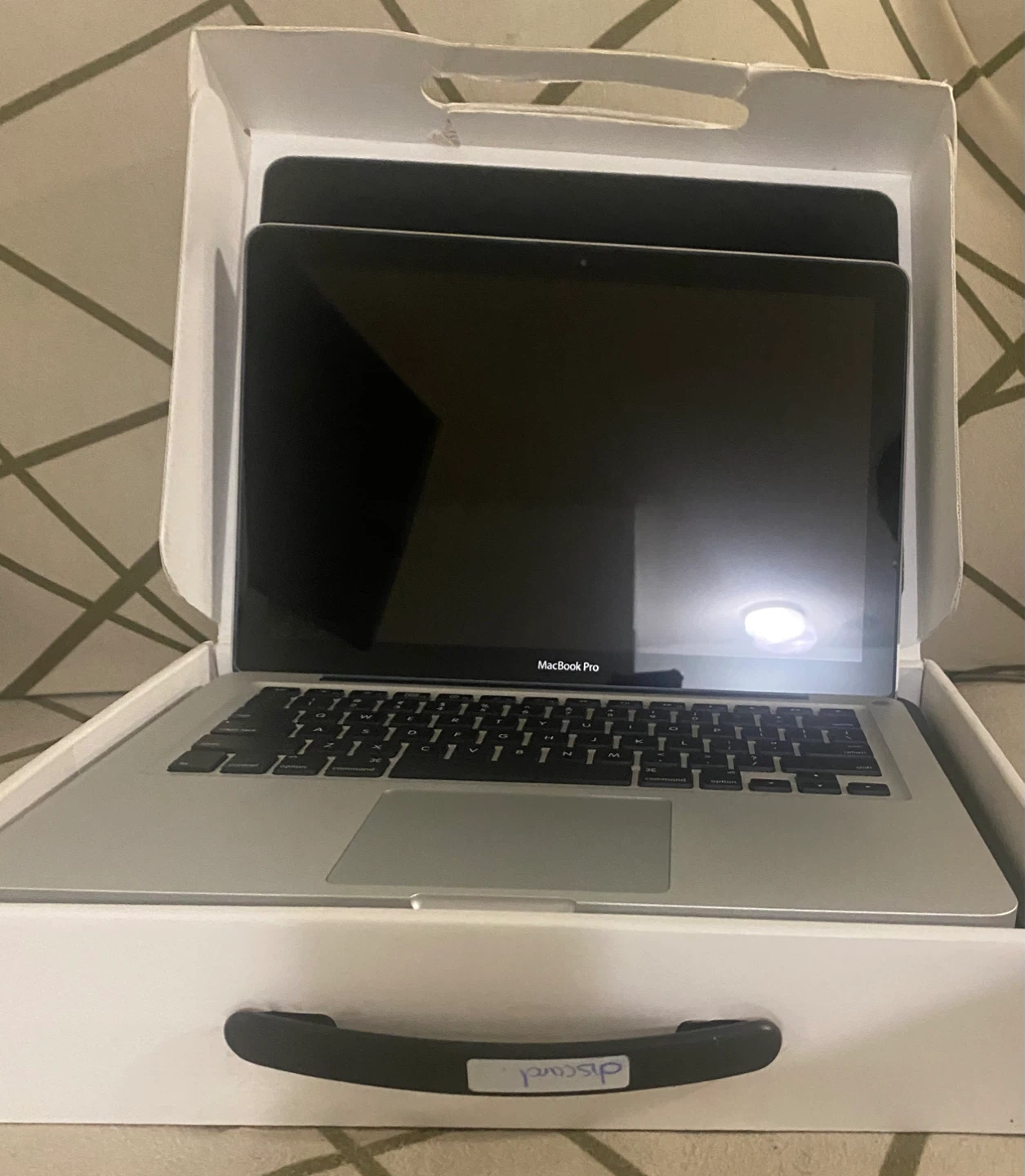 Apple MacBook Pro 13-inch LED-backlit Widescreen Notebook - photo 5