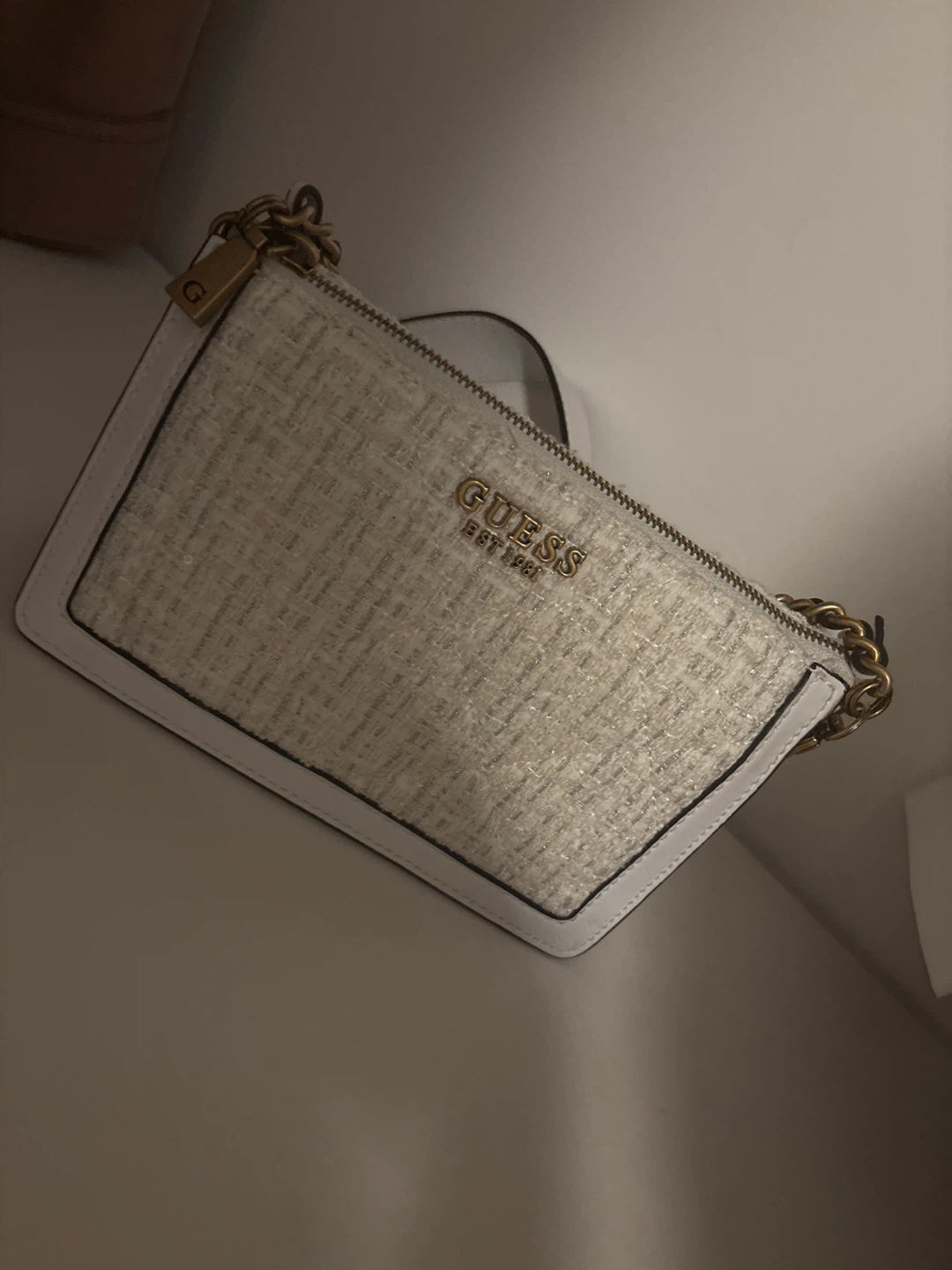 Guess White Tweed Chain Shoulder Bag - photo 3