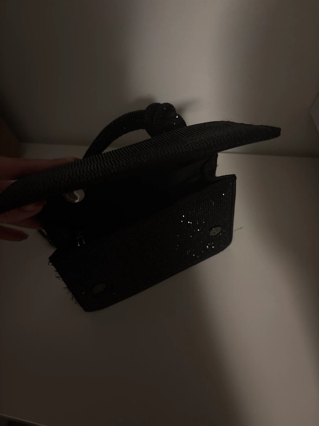 Black Sparkly Handbag with Chain Strap - photo 3