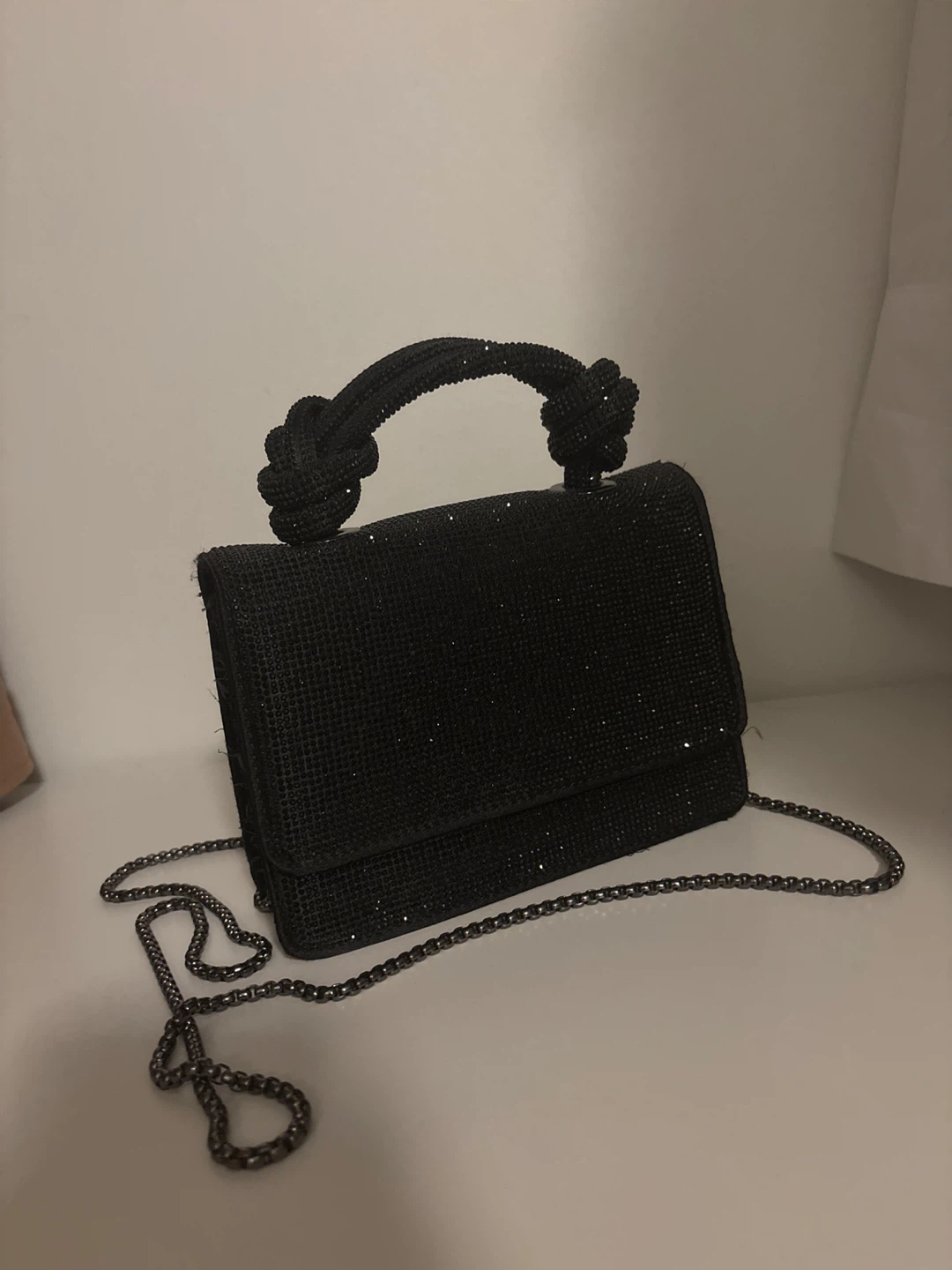 Black Sparkly Handbag with Chain Strap