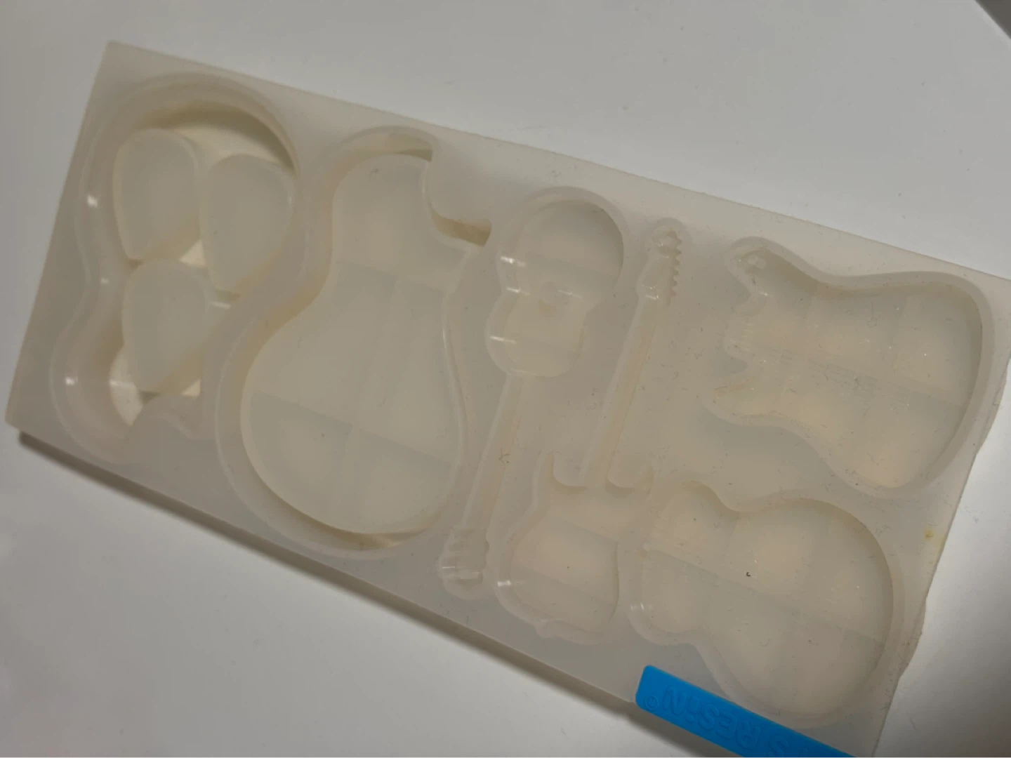 Silicone Mold for Guitar Picks and Guitars