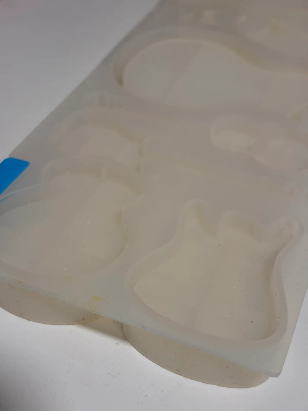 Silicone Mold for Guitar Picks and Guitars - photo 2