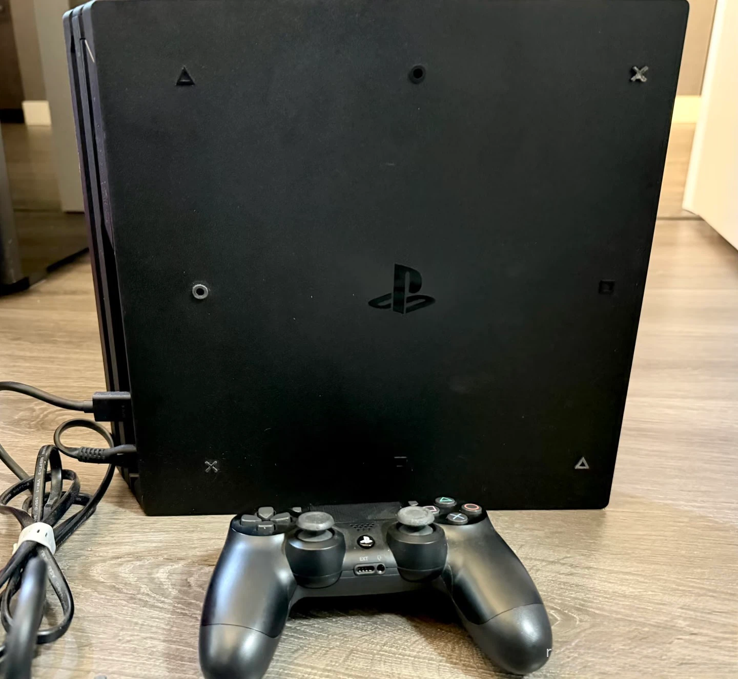 Playstation 4 Pro 1tb