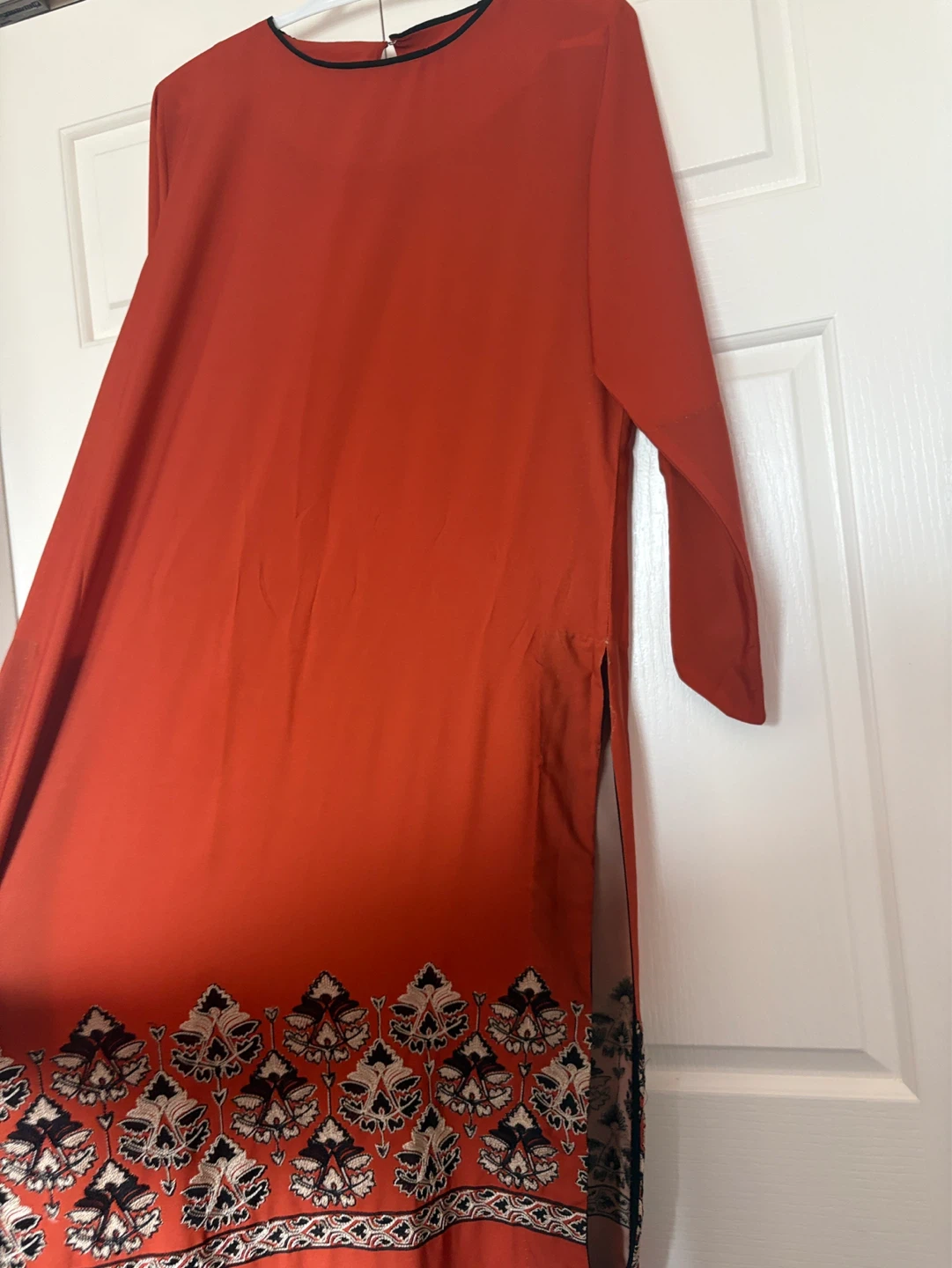 Orange Kurta with Embroidered Hem - photo 4