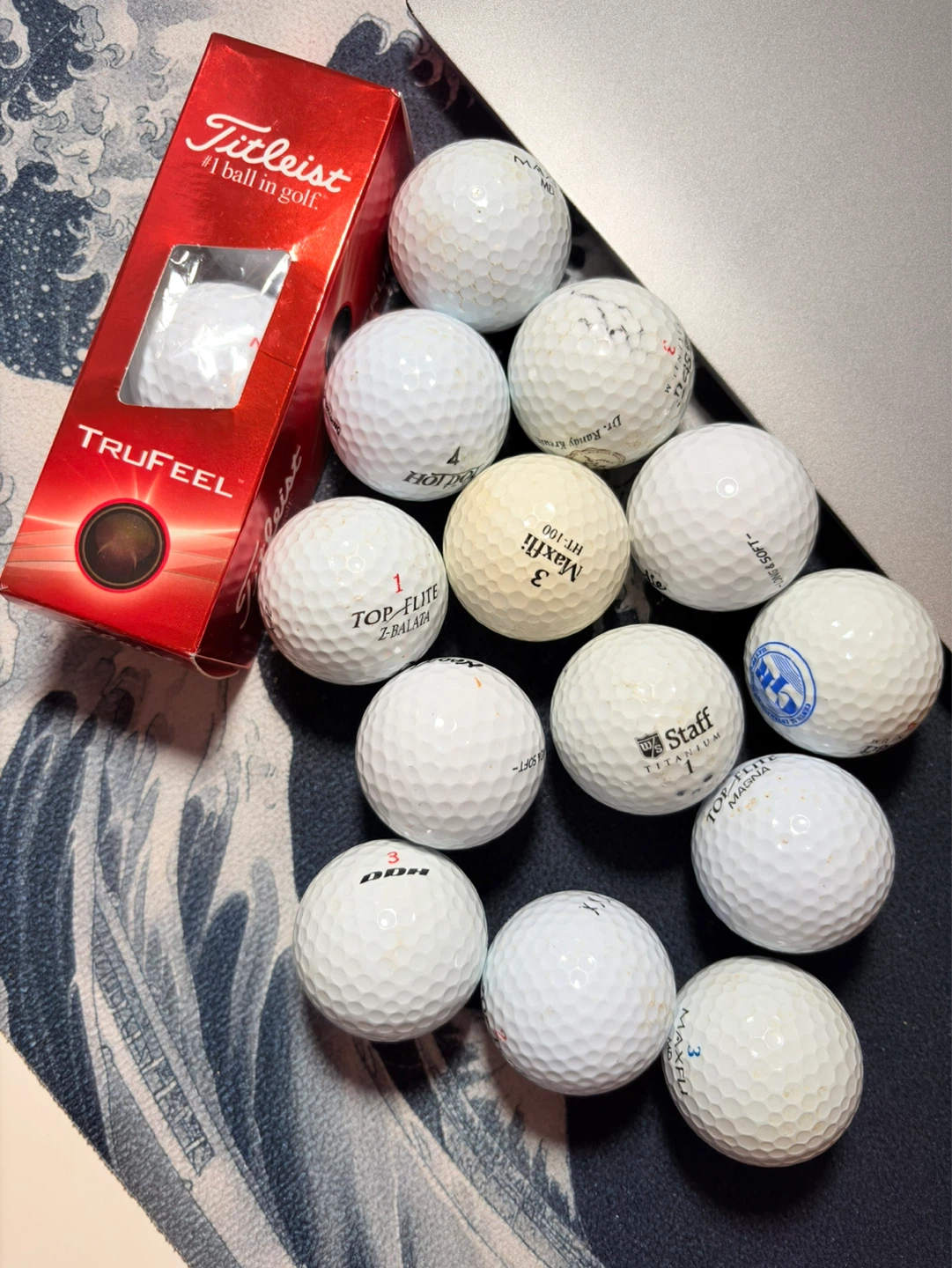 Titleist TruFeel Golf Balls (12-pack)