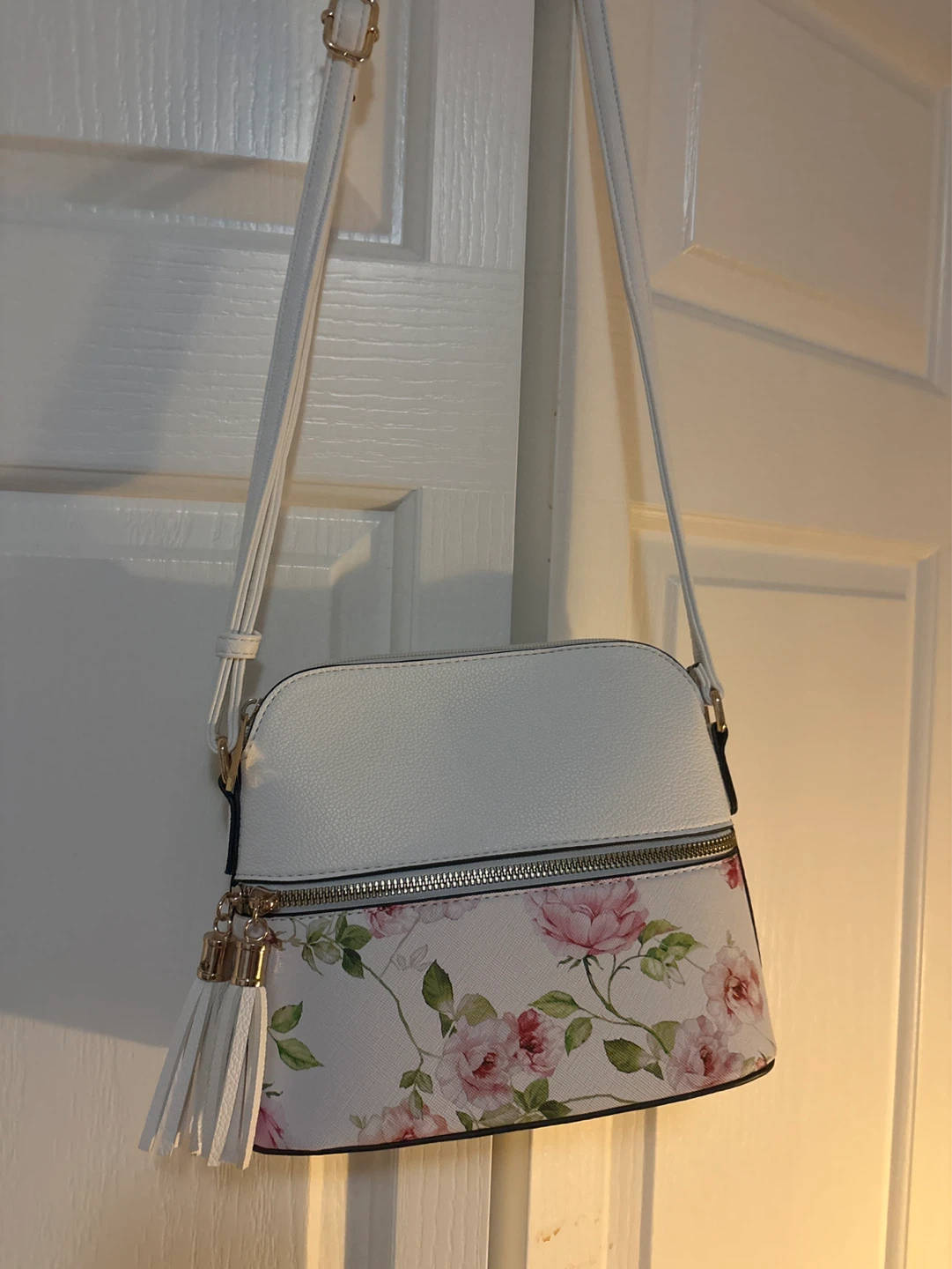White dome crossbody bag with floral print - photo 2