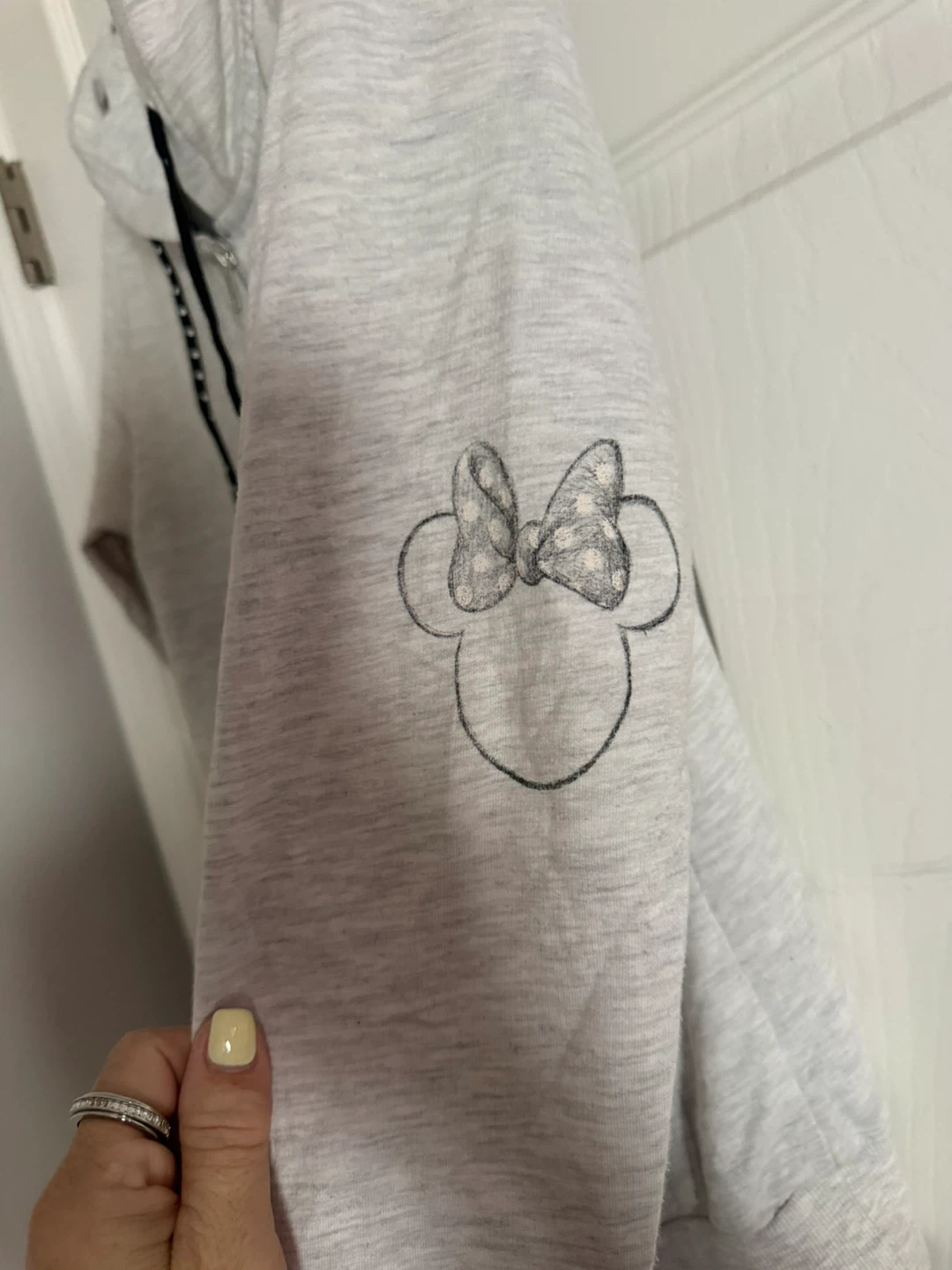Disney Parks Minnie Mouse Zip-Up Hoodie - photo 2