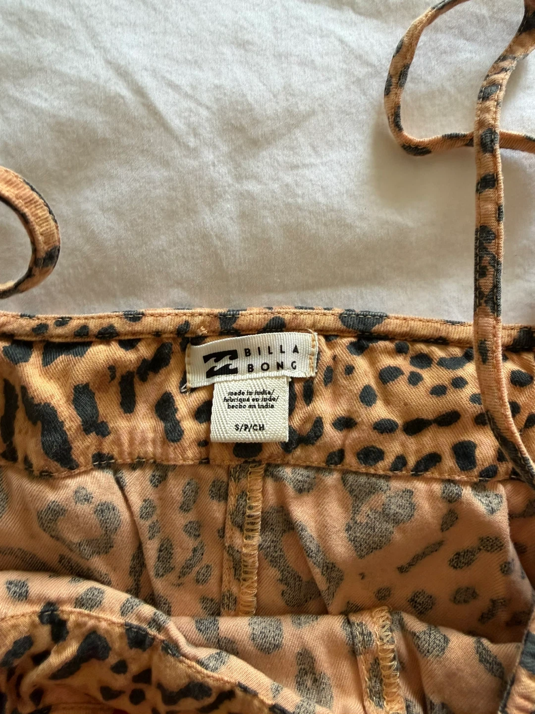 Billabong Leopard Print Overall Shorts Size S - photo 2