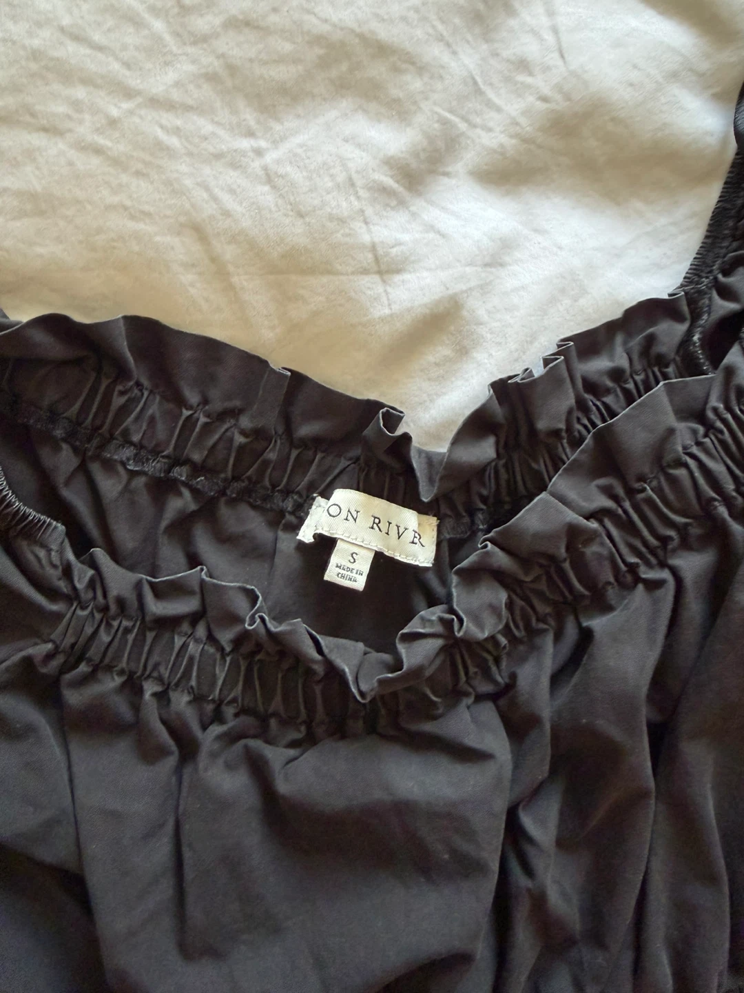 ON RIVE Black Smocked Puff Sleeve Top - Size S - photo 2