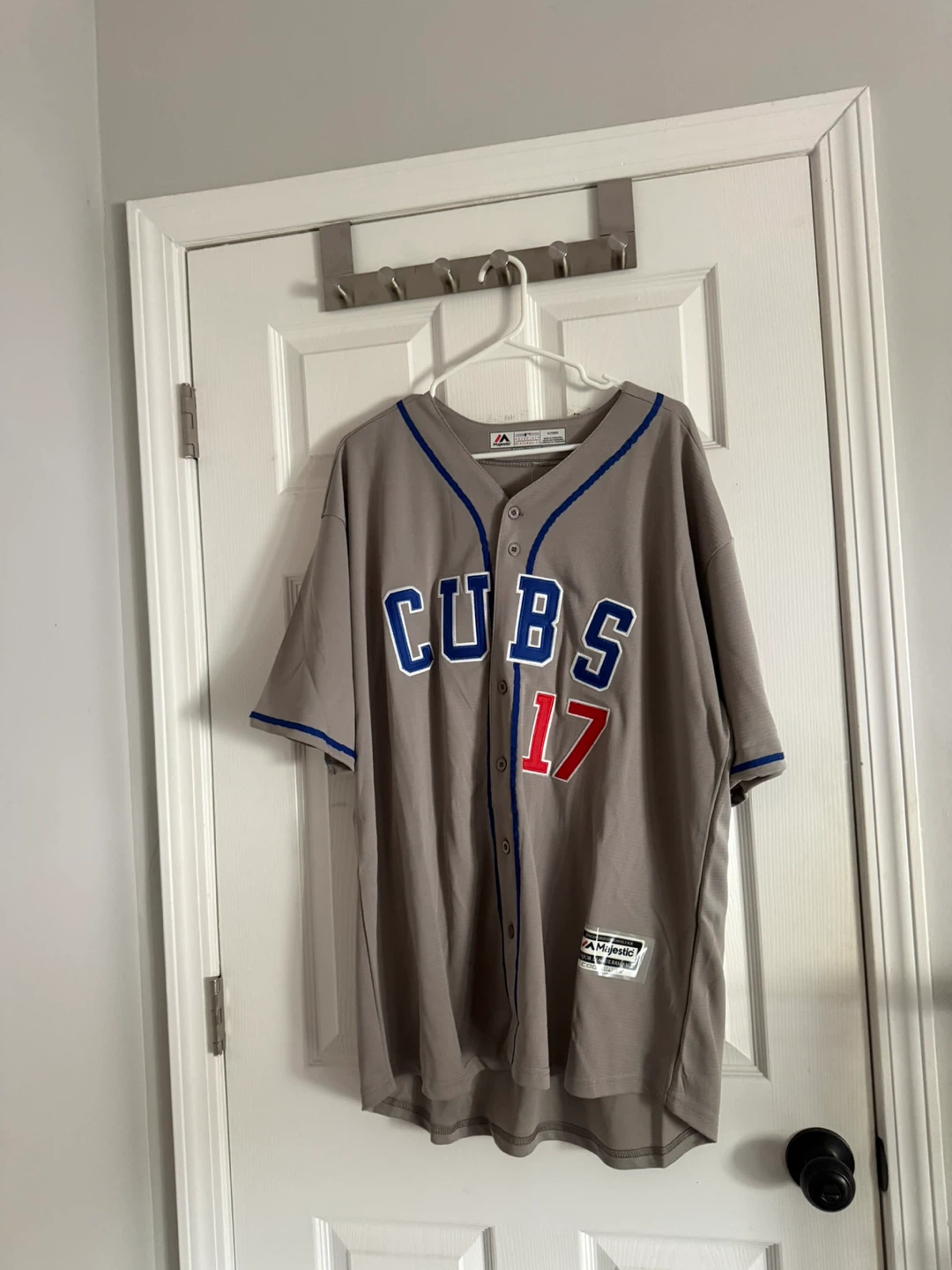 Majestic Chicago Cubs Kris Bryant #17 Baseball Jersey - photo 4