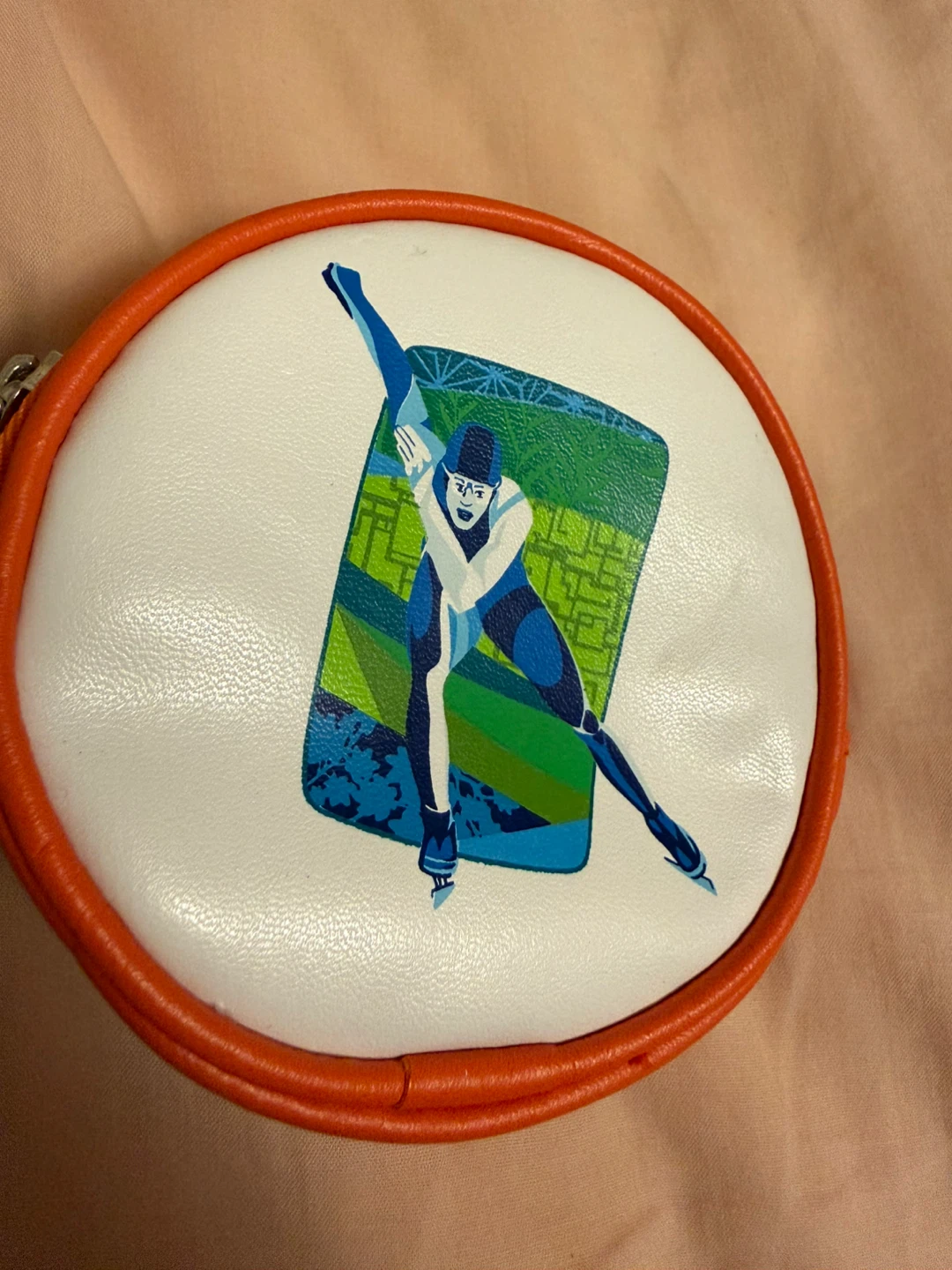 Vancouver 2010 Olympics coin purse - photo 3